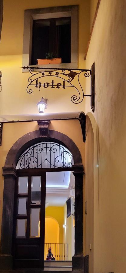Hotel Federico II Castiglione di Sicilia Kültér fotó