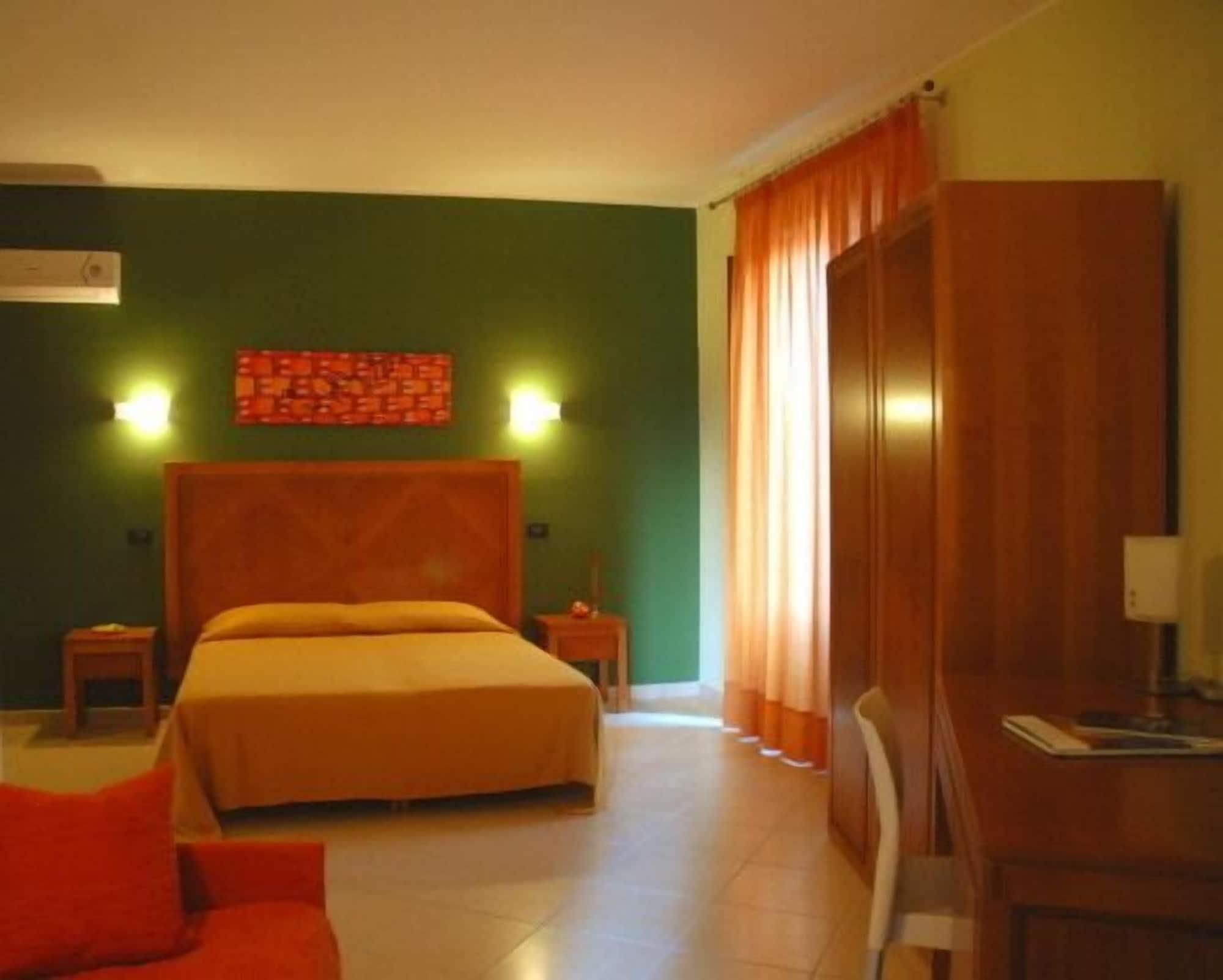 Hotel Federico II Castiglione di Sicilia Kültér fotó