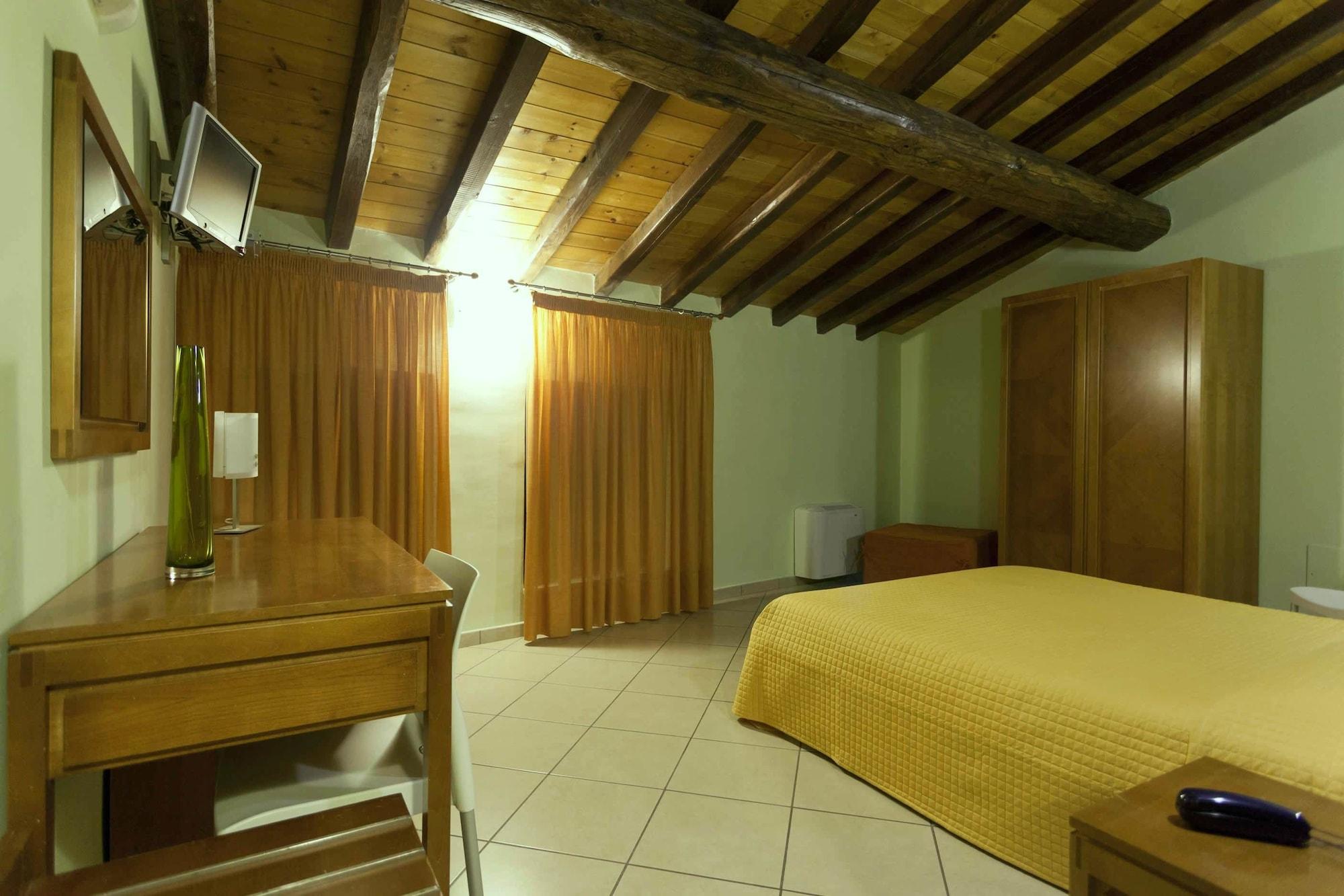 Hotel Federico II Castiglione di Sicilia Kültér fotó