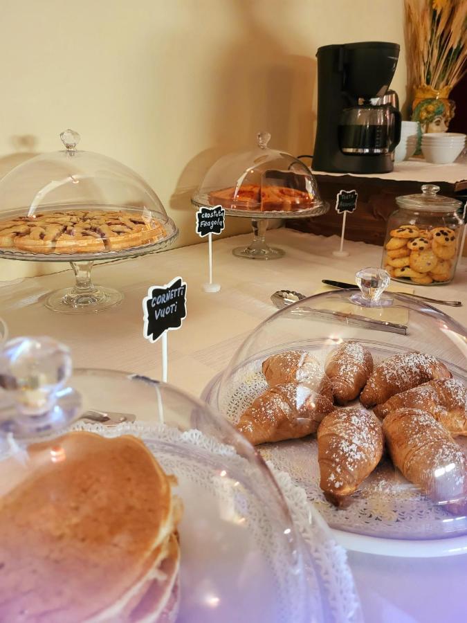 Hotel Federico II Castiglione di Sicilia Kültér fotó