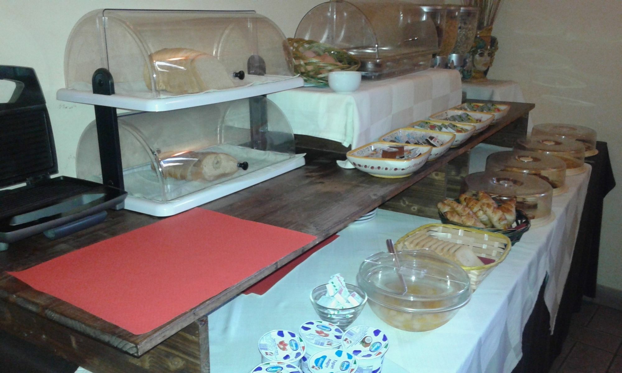 Hotel Federico II Castiglione di Sicilia Kültér fotó